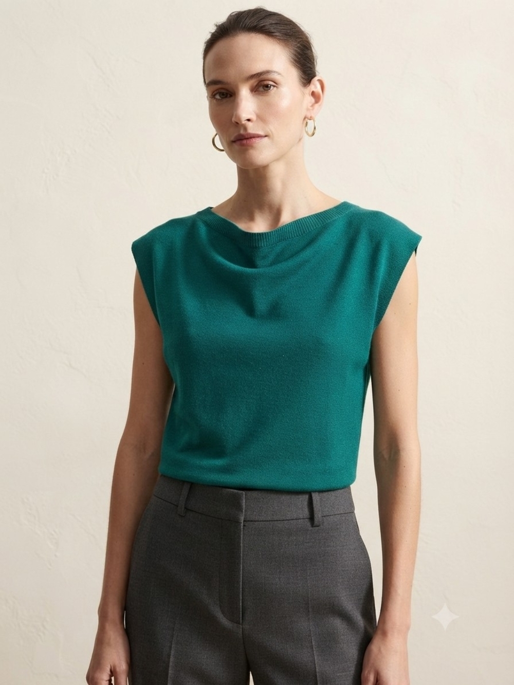 Women’s Sleeveless Knit Tank Top in Teal Green